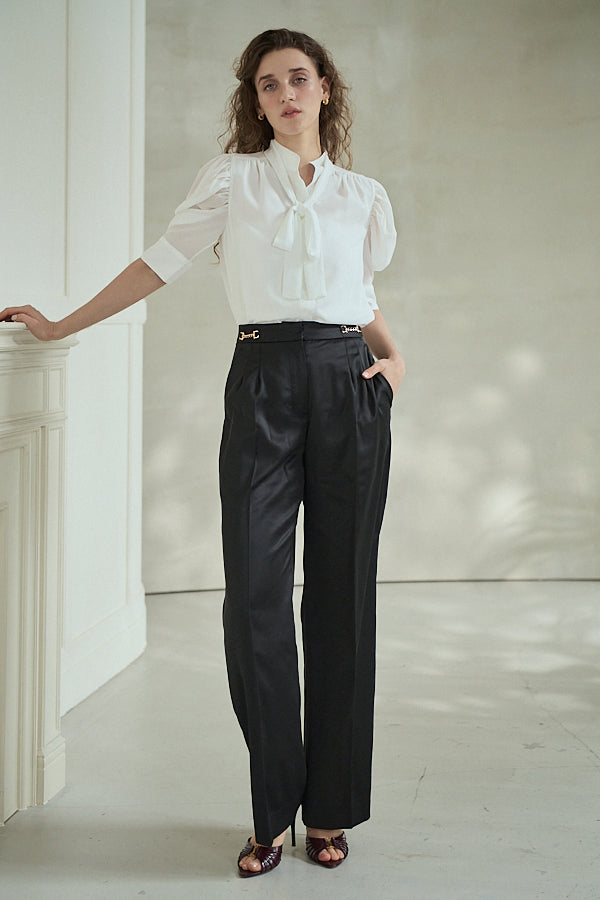Louise Blouse<br> -Off white-
