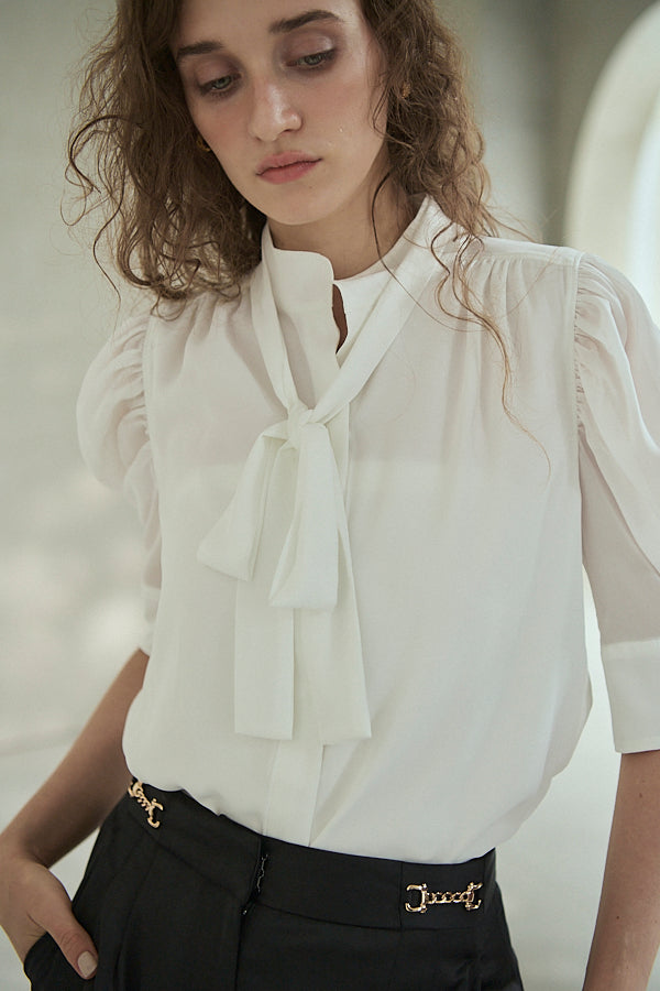 Louise Blouse<br> -Off white-