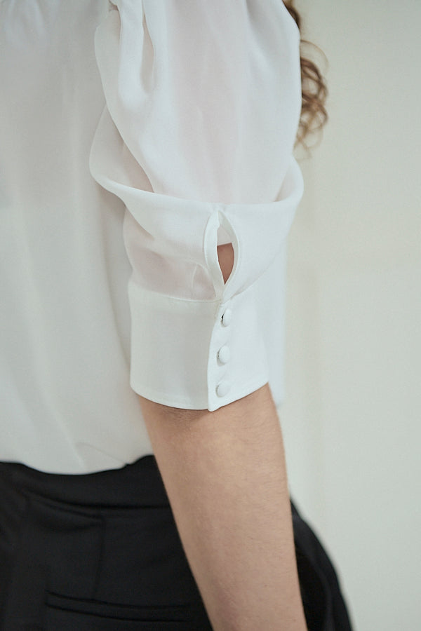 Louise Blouse<br> -Off white-