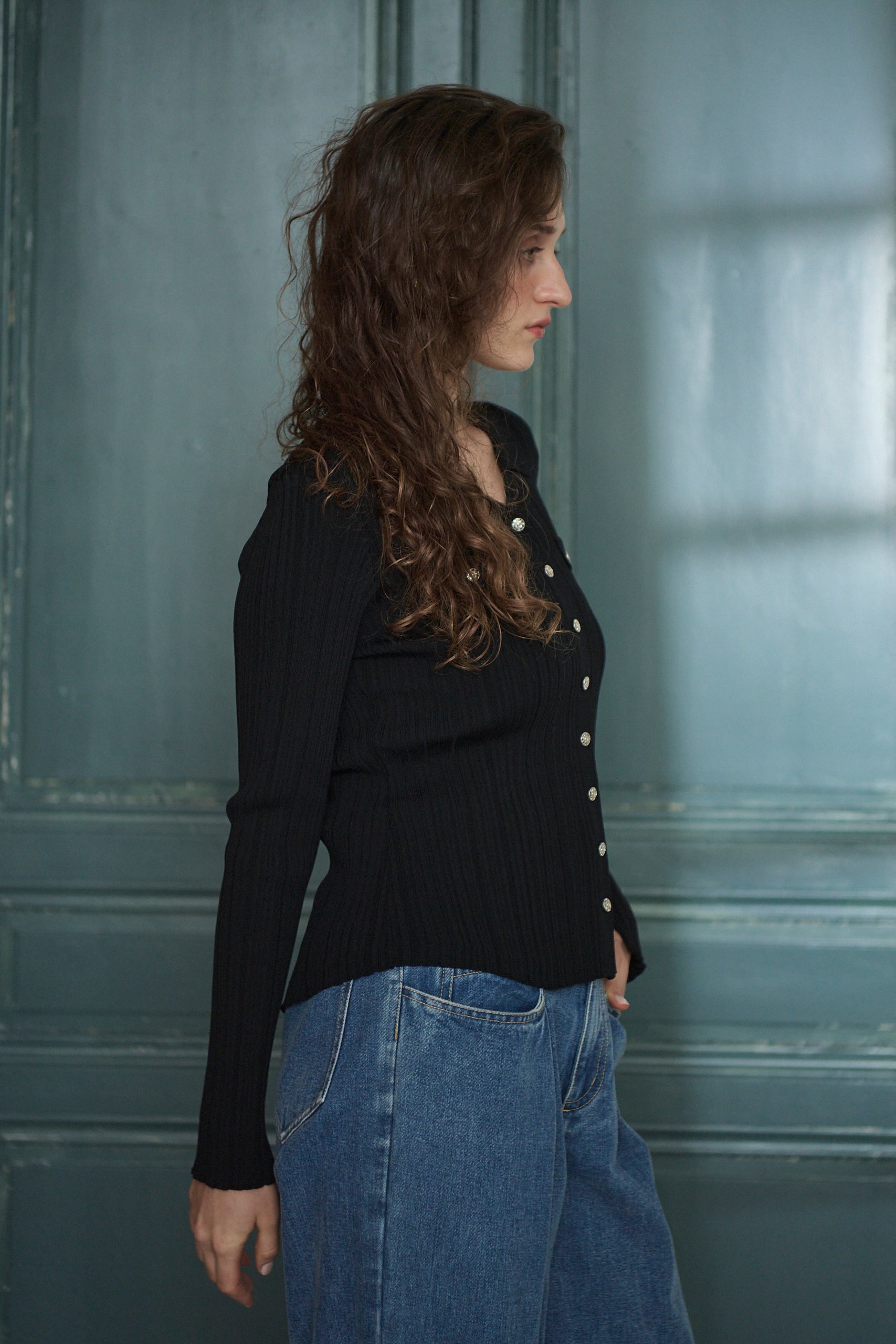 Julie Rib Knit Top <br>-Black-