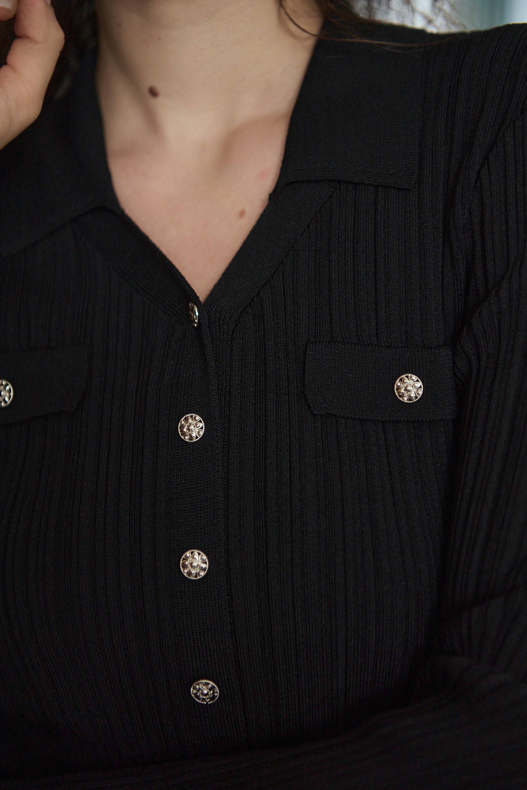 Julie Rib Knit Top <br>-Black-