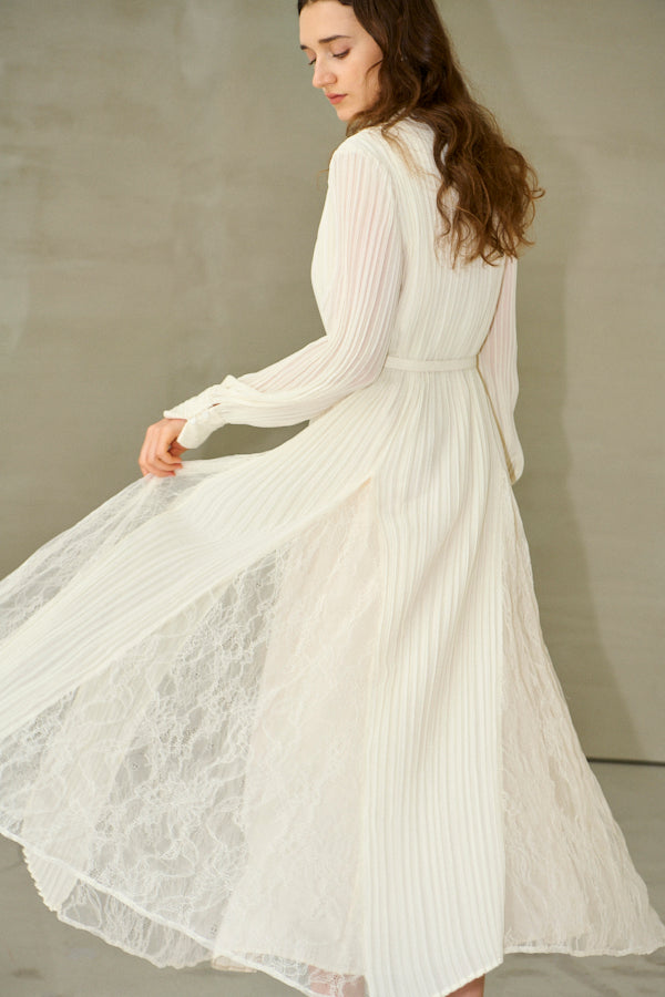 Pre-order<br>Alyssa Pleaded Long Dress <br>-Off white-
