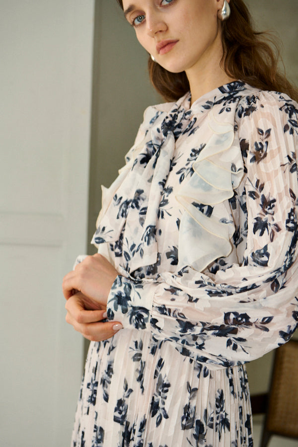 Aurelia Flower Pleated Dress <br>-IVO-