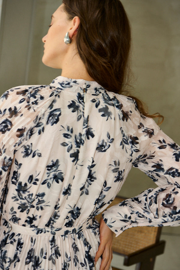 Aurelia Flower Pleated Dress <br>-IVO-