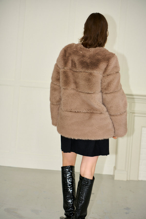 Coco Faux Fur Coat <br>-Mocha-