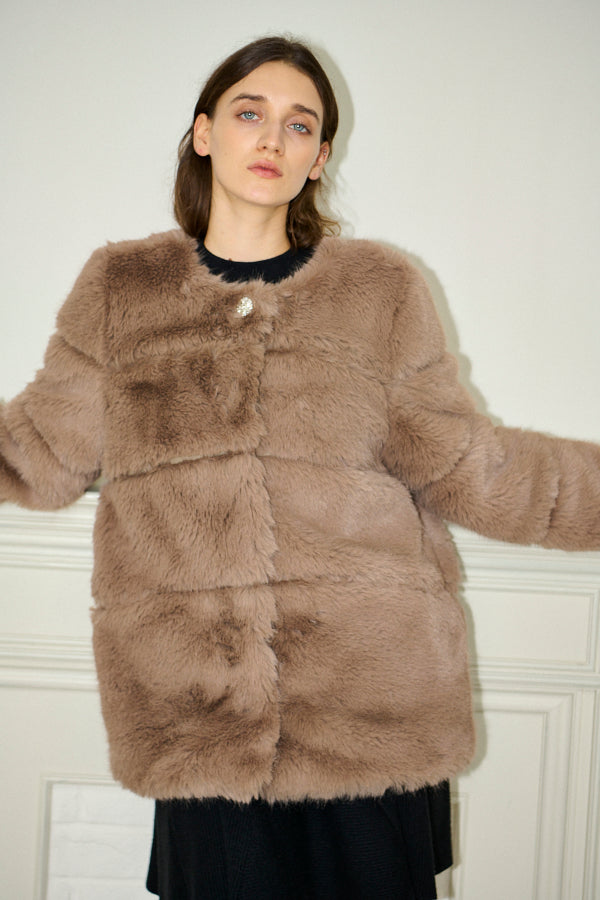 Coco Faux Fur Coat <br>-Mocha-