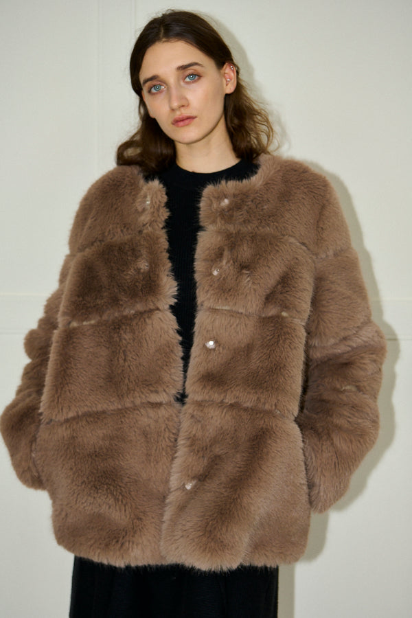 Coco Faux Fur Coat <br>-Mocha-