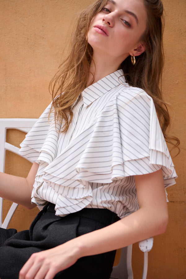 Pia Ruffled Blouse -WHT×blk.st-