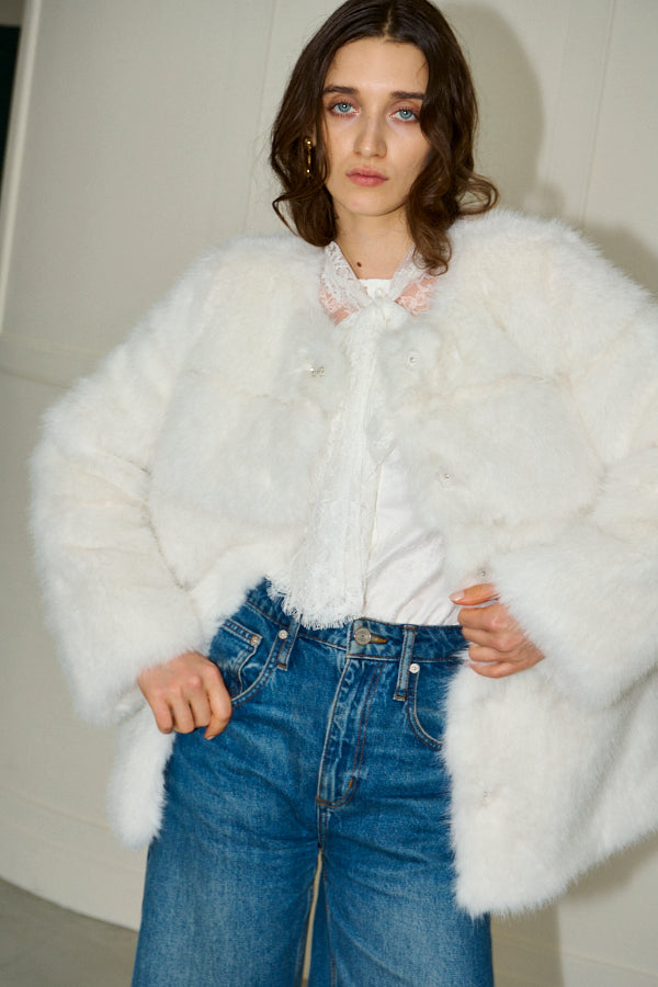 Coco Faux Fur Coat <br>-Off white-