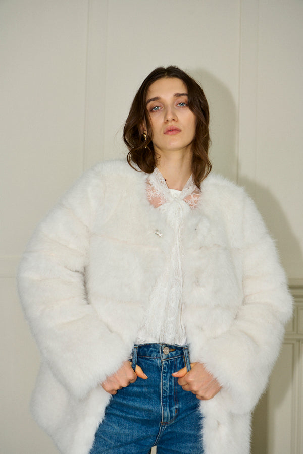 Coco Faux Fur Coat <br>-Off white-