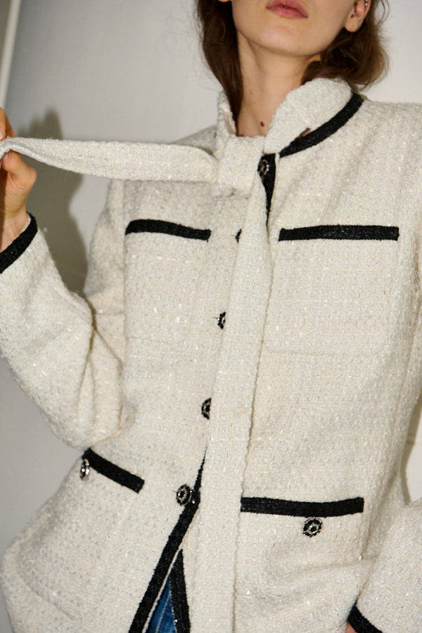 Ivanna Tweed Bow Jacket <br>-Off white-