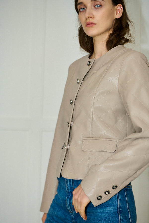Camelia Quilted Jacket <br>-Beige-