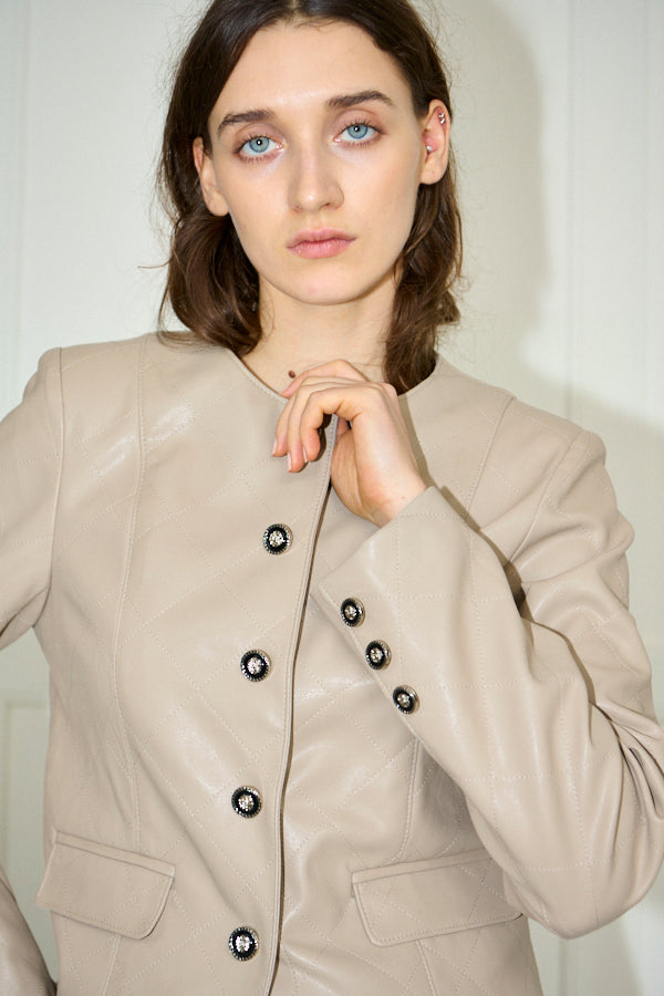 Camelia Quilted Jacket <br>-Beige-