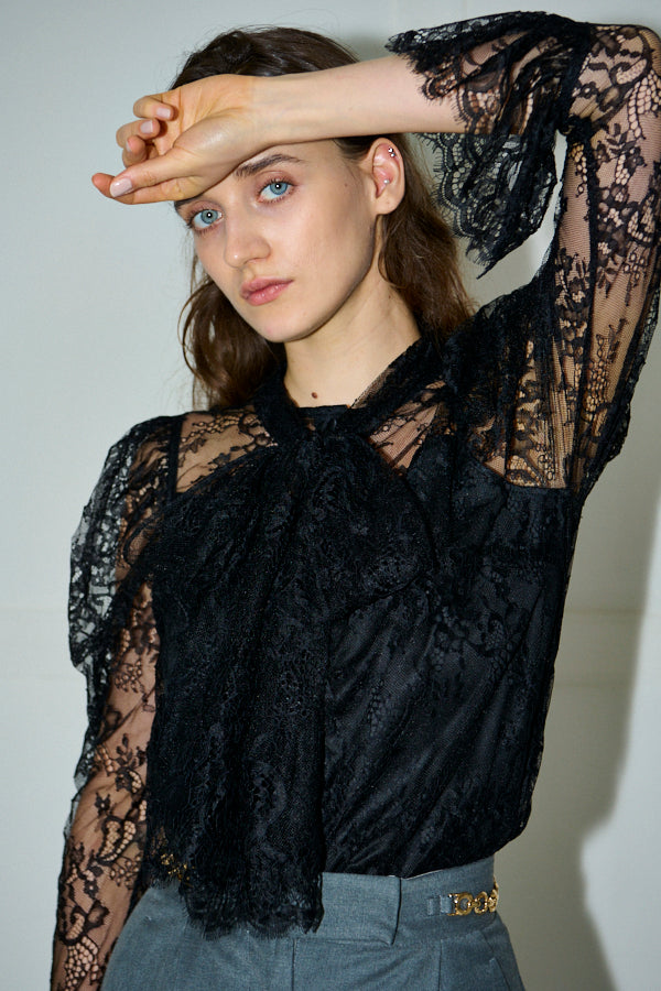 Cassia Lace Bow Blouce <br>-Black-
