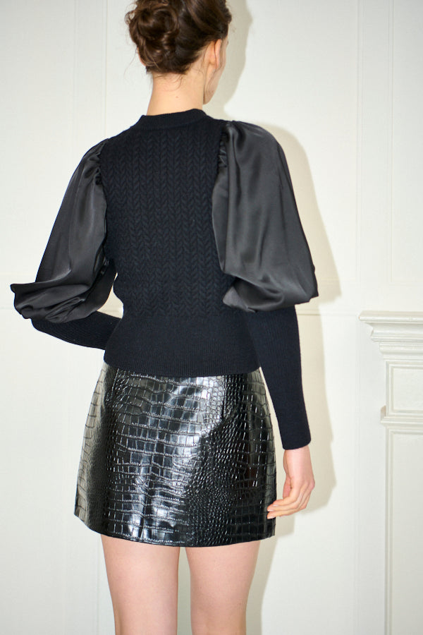 Eliana Pullover <br>-BLK-