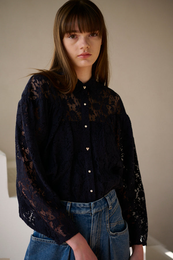 Betty Lace Blouse  <br>  -NVY-