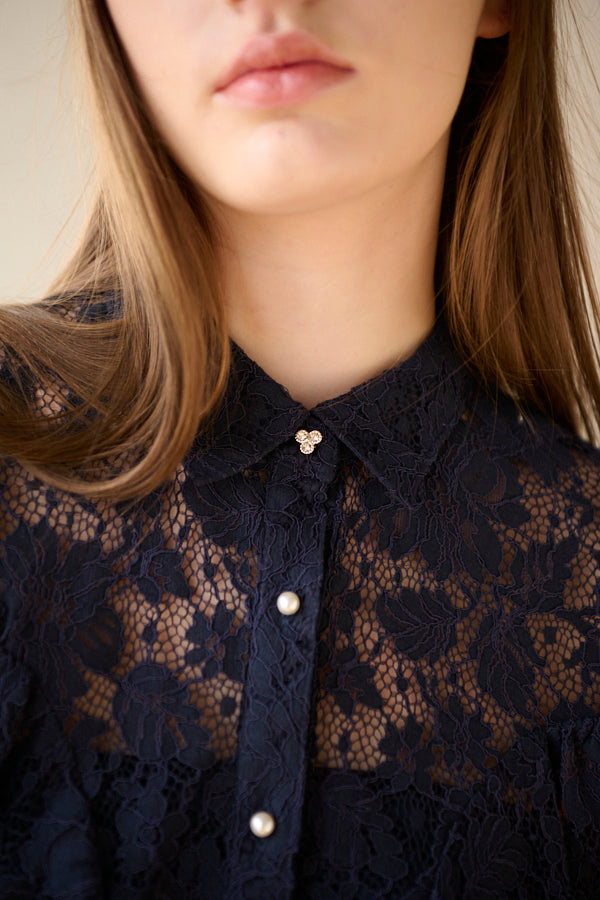 Betty Lace Blouse  <br>  -NVY-