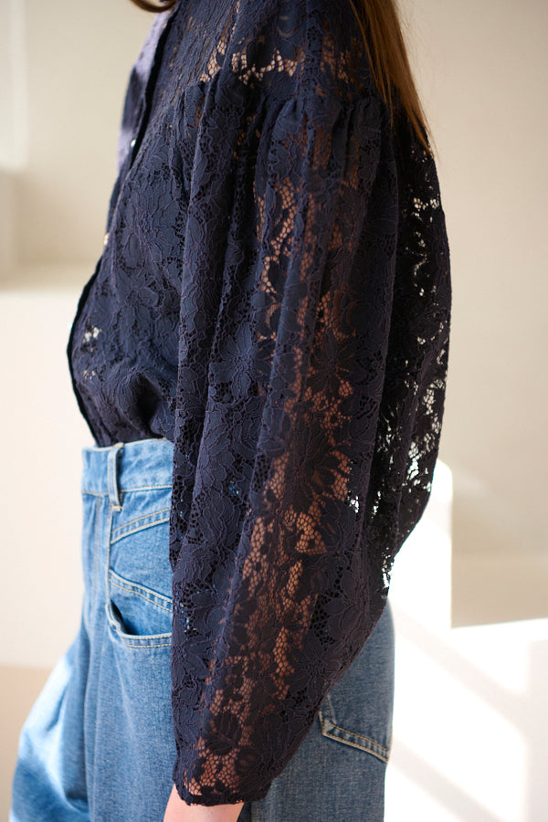 Betty Lace Blouse  <br>  -NVY-