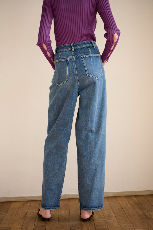 Elsa Mid Rise Loose Jean <br> -BLU-