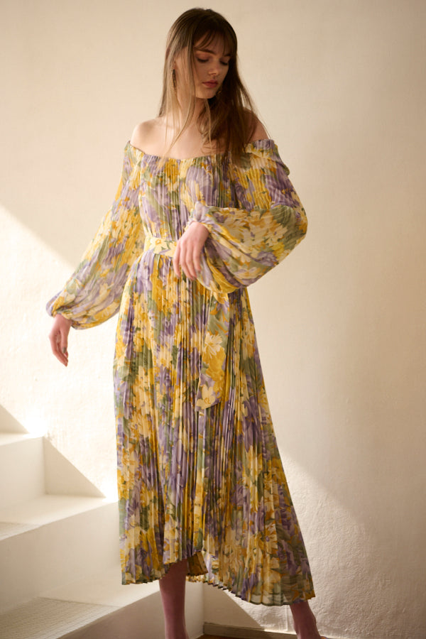 Diana Pleaded Long Dress <br>  -PUR.pt-