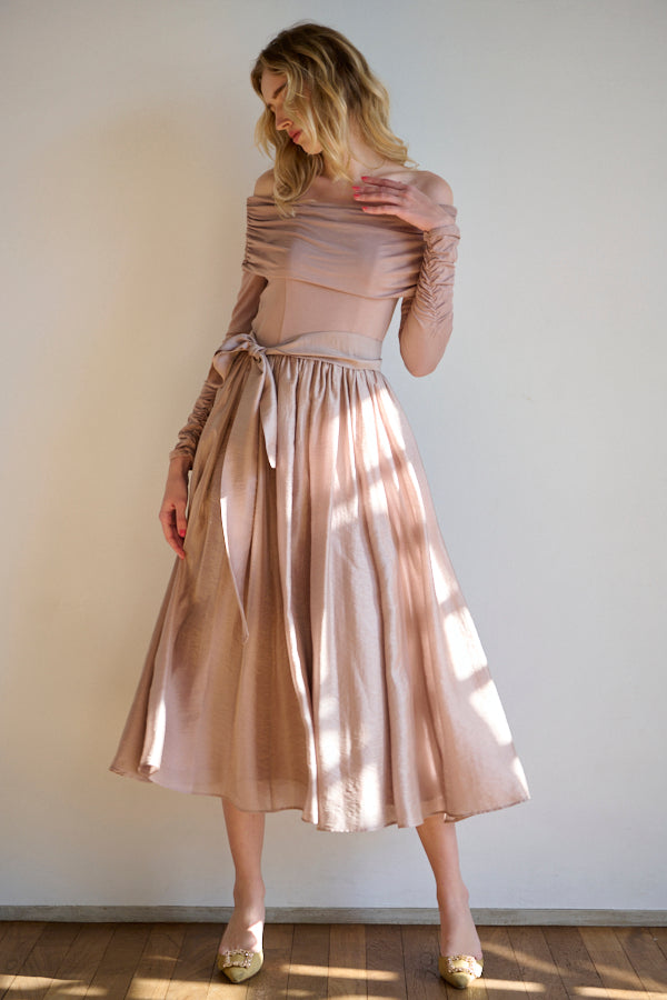 Della Belted Long Dress <br> -P.BEG-