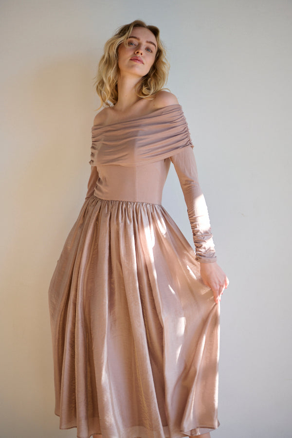 Della Belted Long Dress <br> -P.BEG-