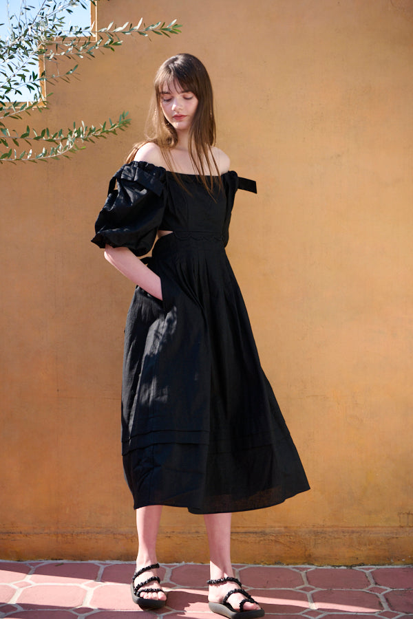 Sweetheart Linen Long Dress<br> -BLK-