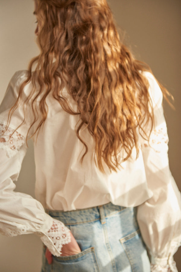 Bibi Lace-trimmed Blouse <br> -WHT-