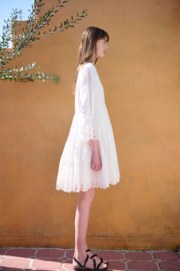 Ellee Lace Dress<br>  -WHT-