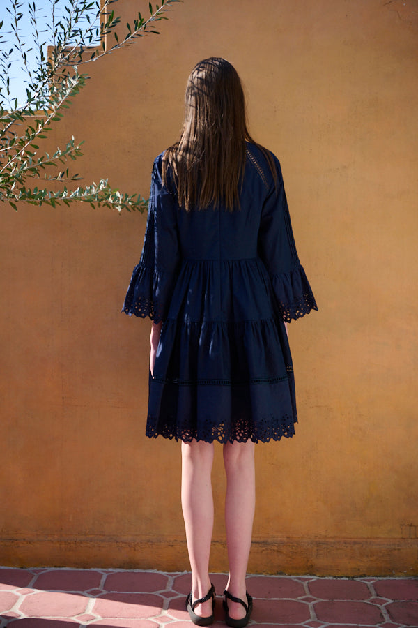 Ellee Lace Dress <br>  -NVY-