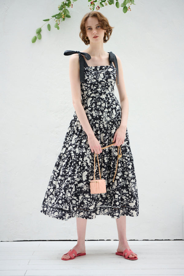 Sandra Floral-print long dress <br> -BLK x off pt-