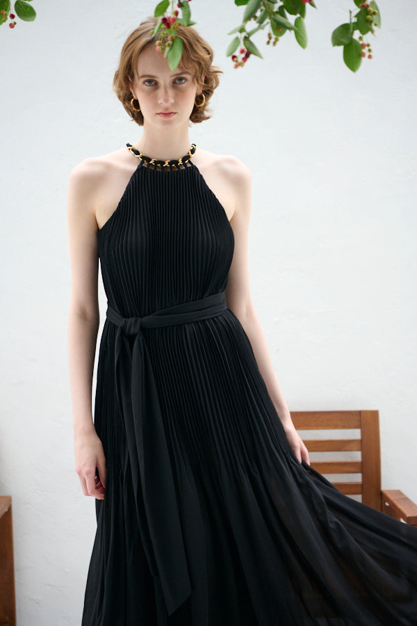 Agnes Pleated Long Dress <br>-BLK-