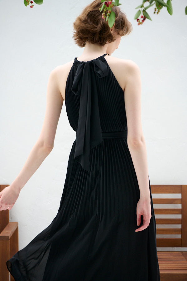 Agnes Pleated Long Dress <br>-BLK-