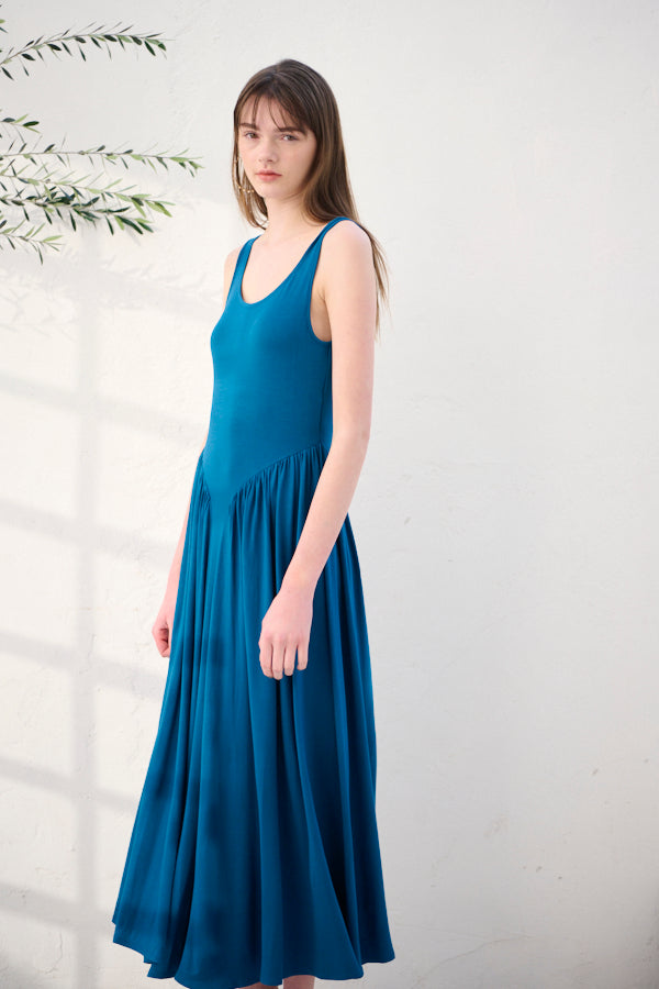 Vera Open Back Dress <br>  -S.BLU-